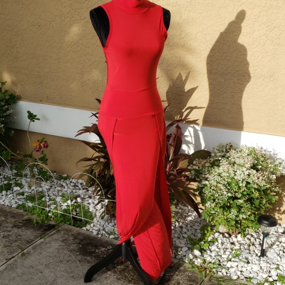 💥super sexy long red dress. - Picture 3 of 8